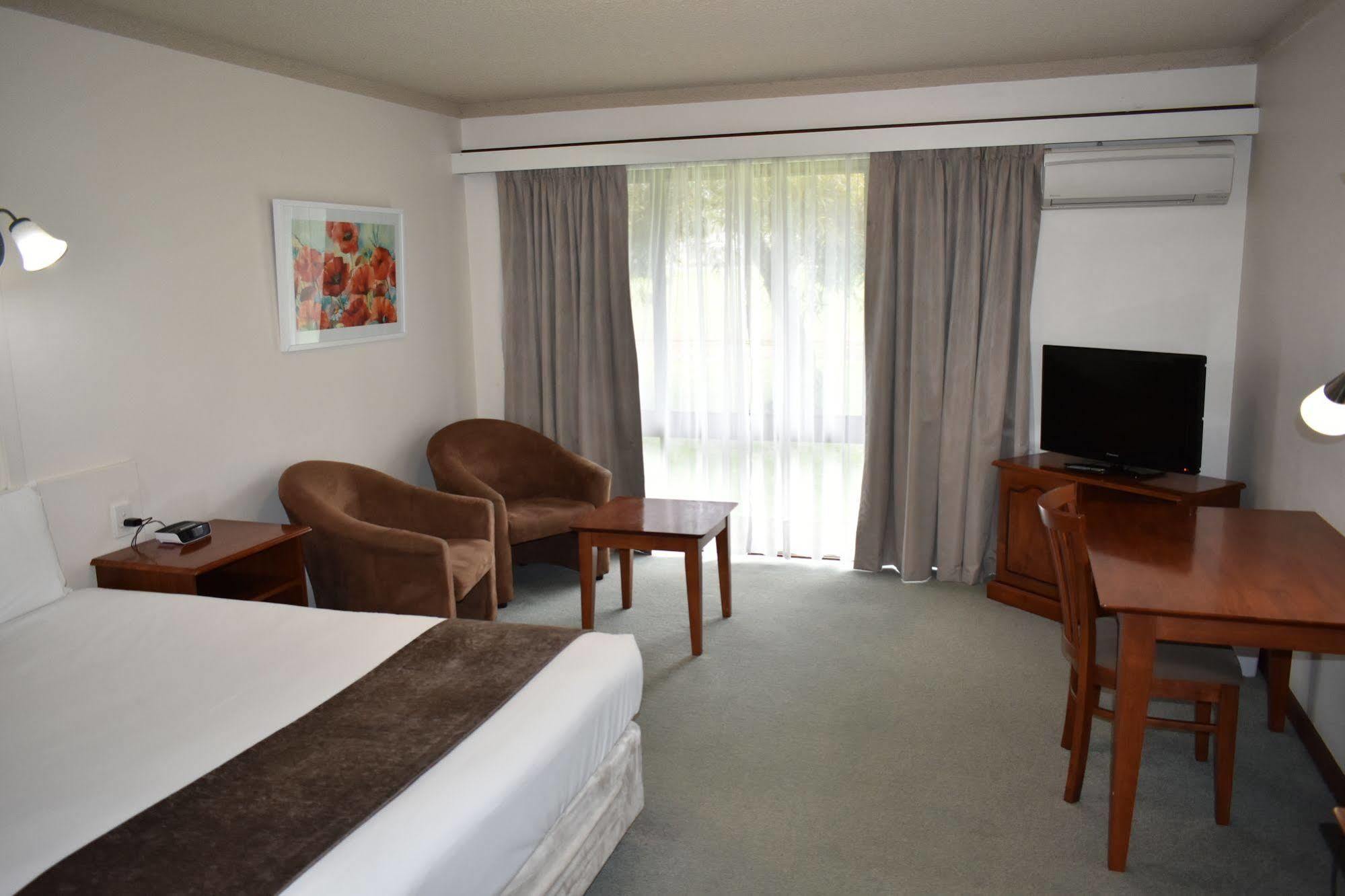 Admiral Motel Bunbury Bagian luar foto